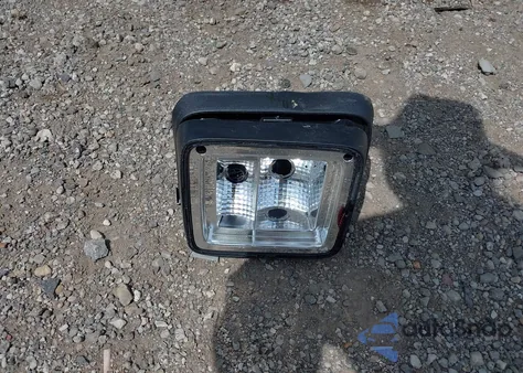 2023 Jeep Wrangler 4-Door High Tide 4X4 z USA, uszkodzony, nr VIN 1C4HJXDG5PW693865